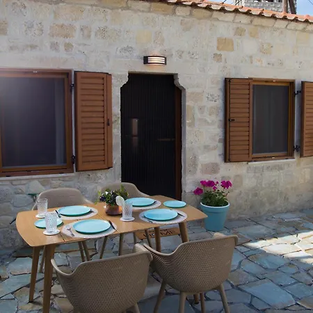 Cozy Stone House Petrino Kriopigi