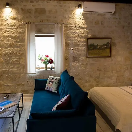 Cozy Stone House Petrino * Κρυοπηγή